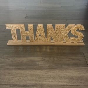 Fall/Thanksgiving gold metal & wood like material thanks plaque sign decoration